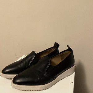 Everlane Black Leather Slip On Sneaker (Size 9)